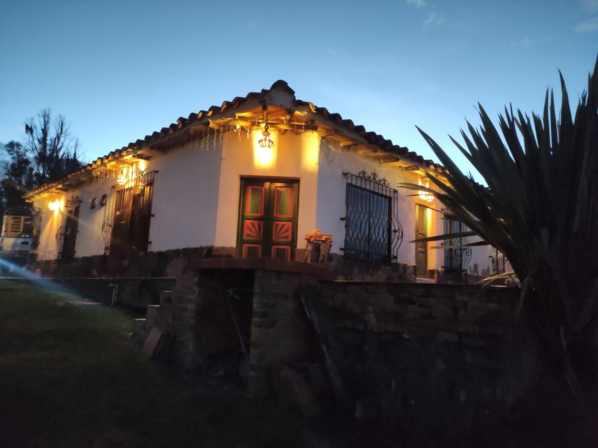 Cabañas&Glamping ILLARI Boutique Paipa Exterior foto